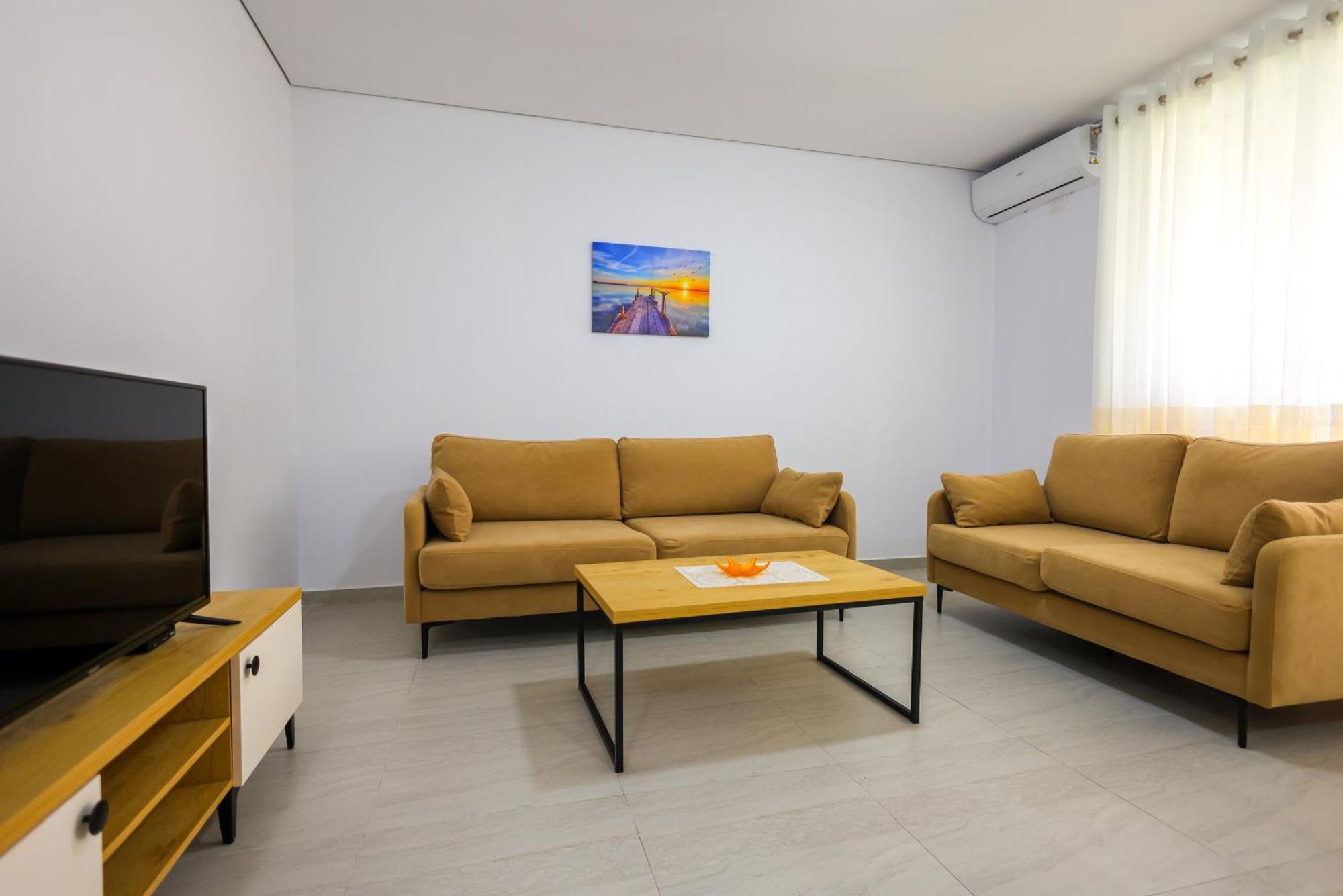 Sanpietro Vacation Apartments Durrës Buitenkant foto